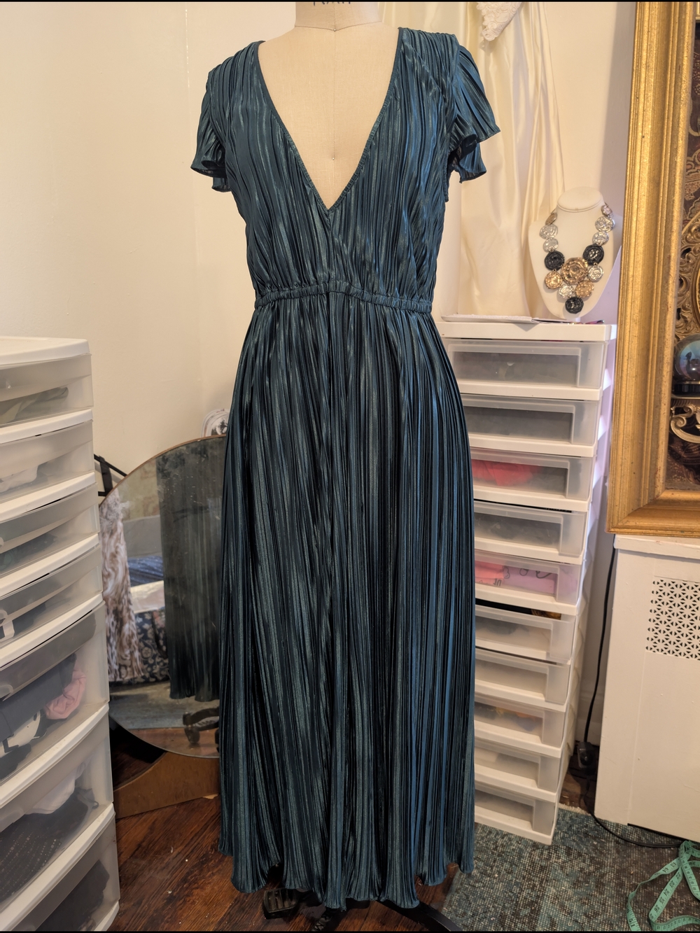 Urban Outfitters Green Pleated V-Neck Maxi Dress